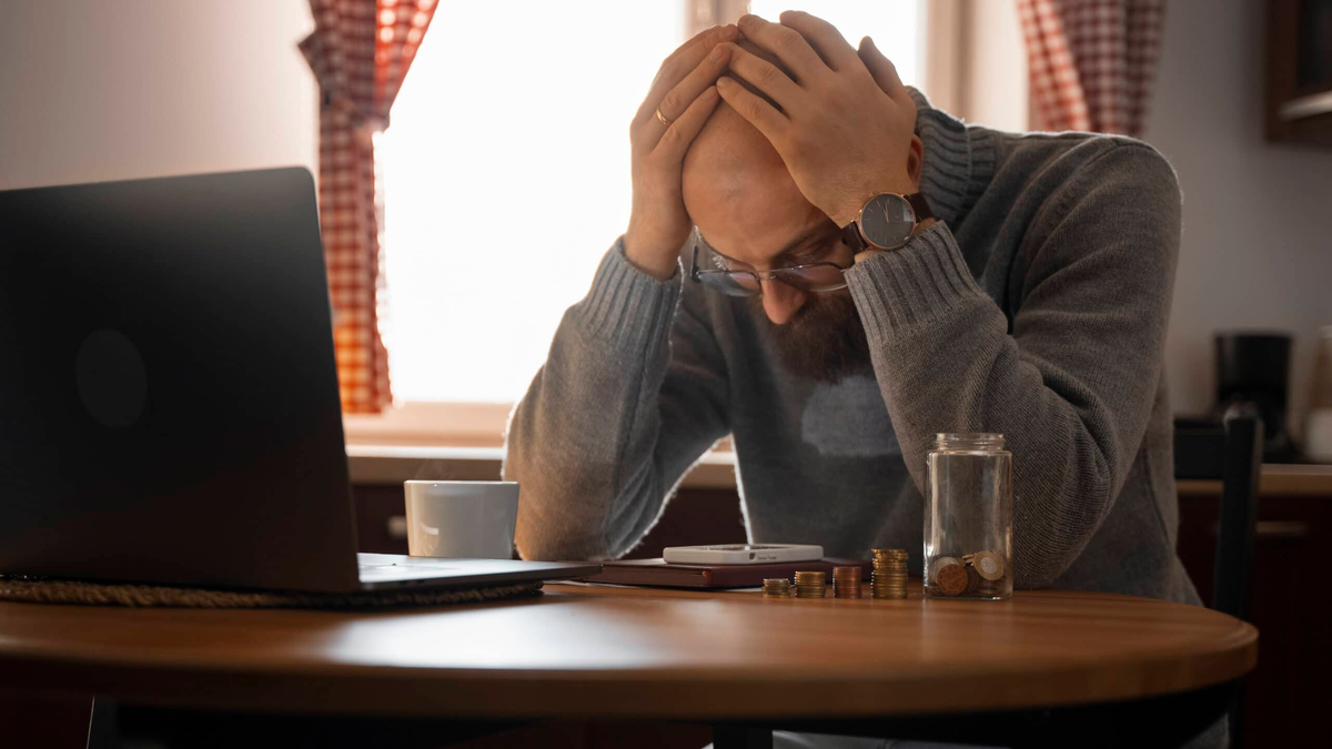 Friction Budgeting in 2026: Make Spending Harder Without Feeling Deprived